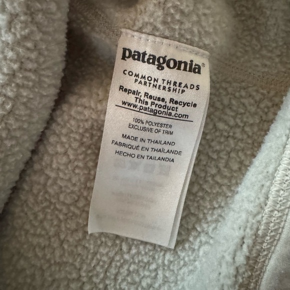 PATAGONIA Better Sweater Quarter Zip Fleece Pullover
Medium Cream - Picture 10 of 11